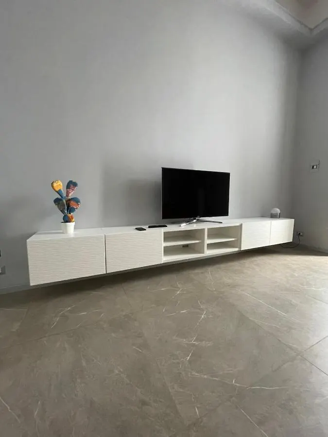 Appartamento Bormida 24 Aeroporto di Catania Fontana Rossa